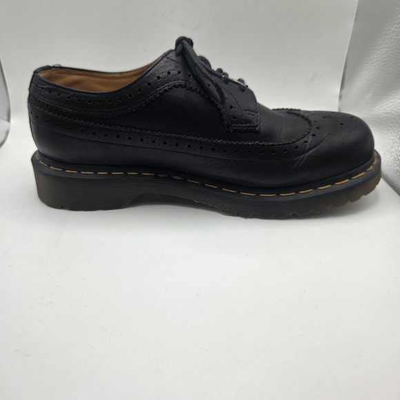 Dr Martens Mens Black Brogue 11845 Shoes Size 8